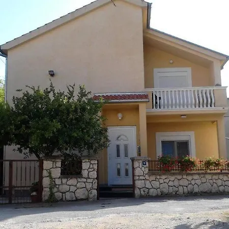 Josipa Biograd Na Moru