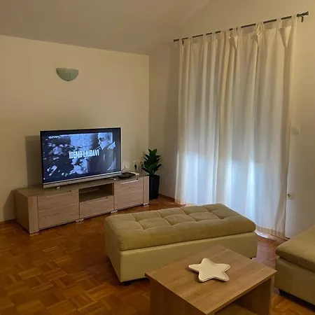 Josipa Appartement *